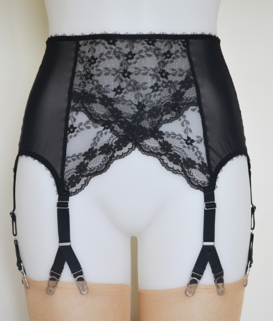 Garter Belts with Stockings (4) Garter Belts with Stockings (4)